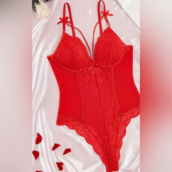 Lace, Red, V-Neck, Teddy, Lingerie, Thong Bodysuit, Valentine’s Day - Picture 1 of 4